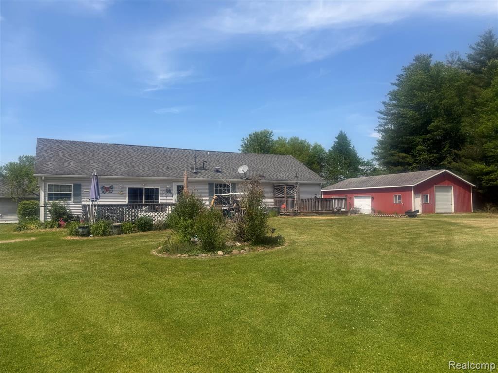 5716 Falkenbury Road, North Branch, MI 48461 — Photo 13