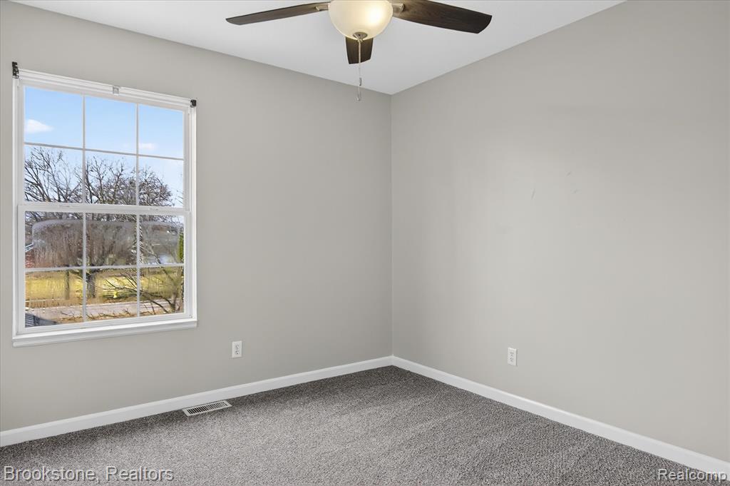 116 Maple Boulevard, Monroe, MI 48162 — Photo 19