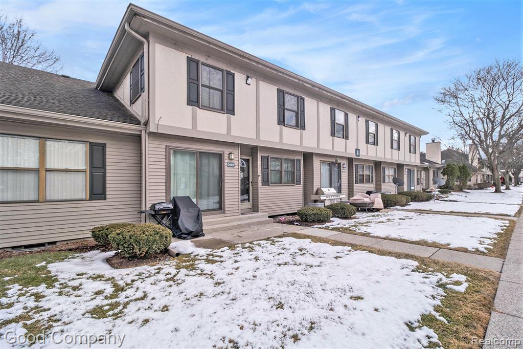 24911 AUBURN Lane, 24, Southfield, MI 48033 — Photo 4
