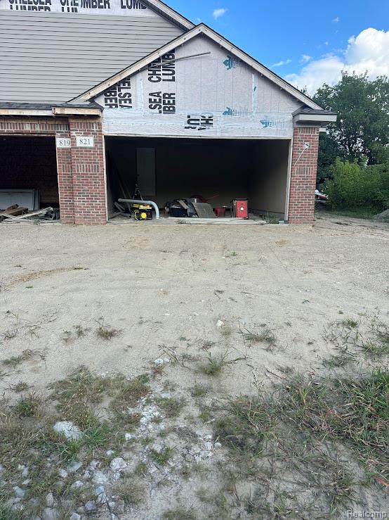 821 Chelsea Ridge Court, Howell, MI 48843 — Photo 2