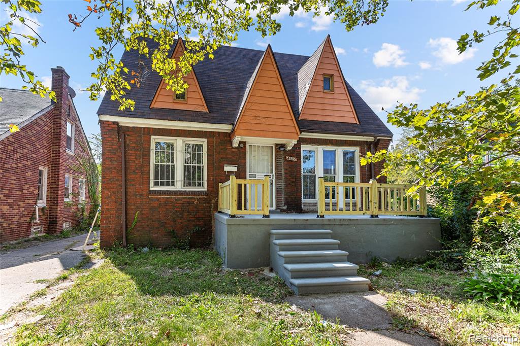 4827 GRAY Street, Detroit, MI 48215 — Photo 2