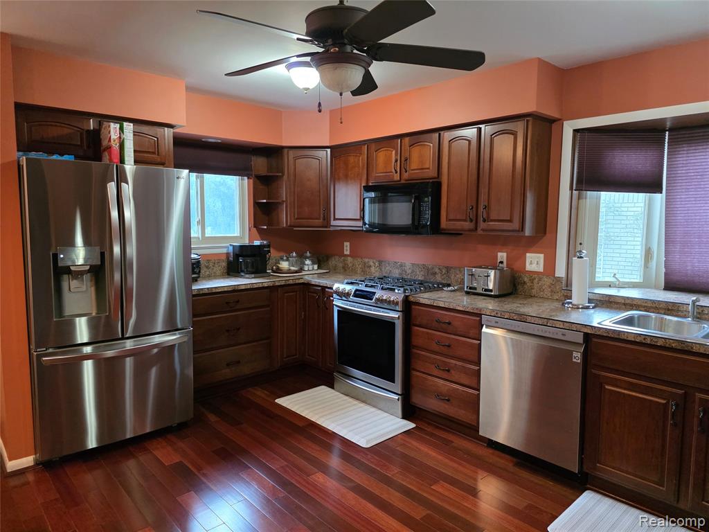 40804 Ivywood Lane, Plymouth, MI 48170 — Photo 11