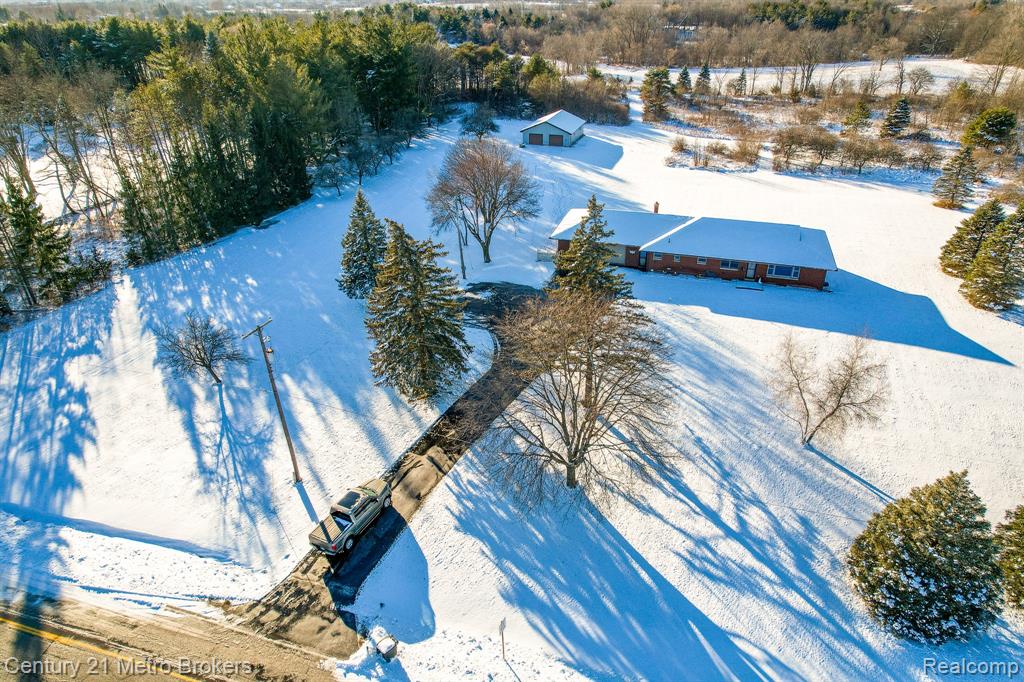 2227 N Baxter Road, Davison, MI 48423 — Photo 42
