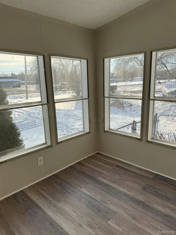 5249 Lapeer Road, Burton, MI 48509 — Photo 9
