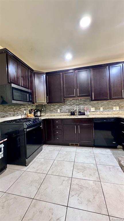 41582 Mitchell Road, Novi, MI — Photo 12