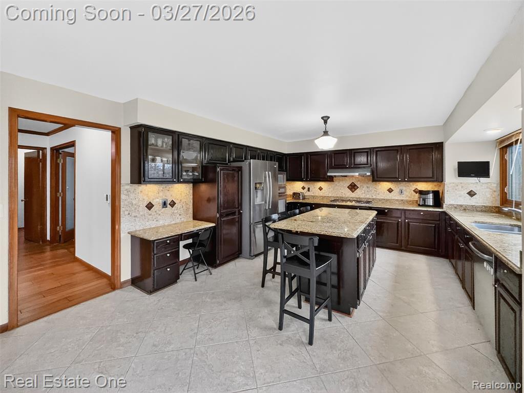 6621 Hill Top Drive, Troy, MI 48098 — Photo 39