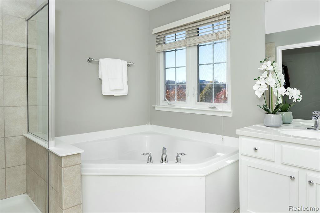 48850 FREESTONE Drive, Northville, MI 48168 — Photo 36