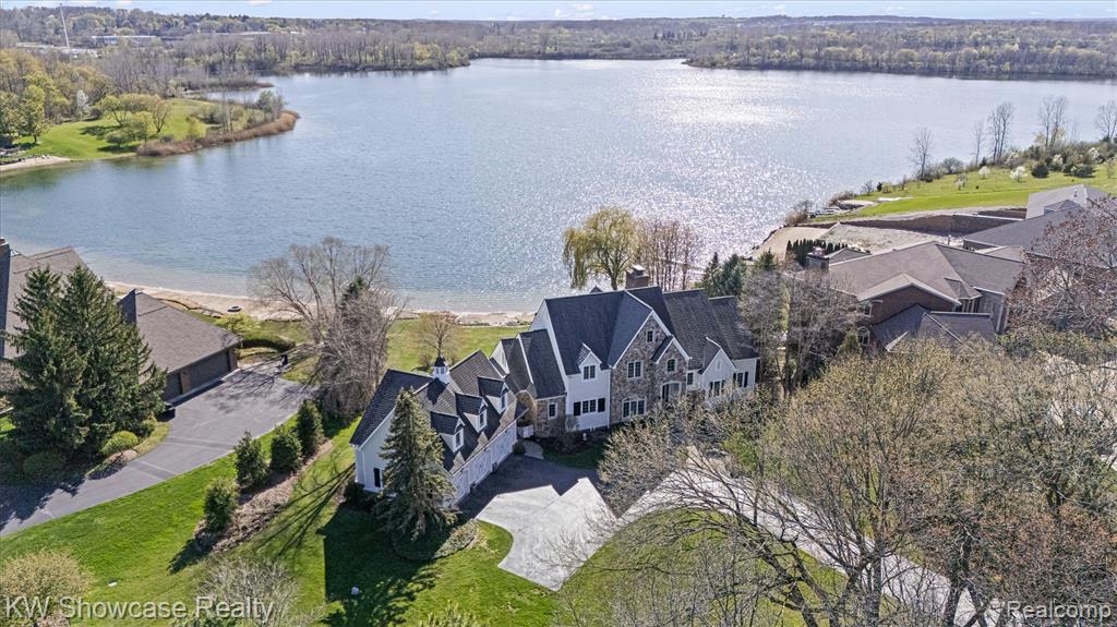 4334 Terra Ridge Drive, Milford, MI 48381 — Photo 88
