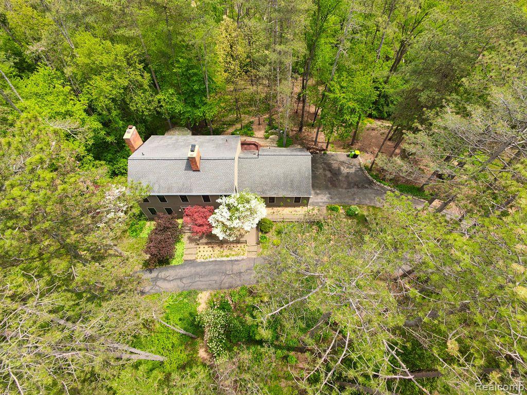 1827 HIGH HOLLOW Drive, Ann Arbor, MI 48103 — Photo 90