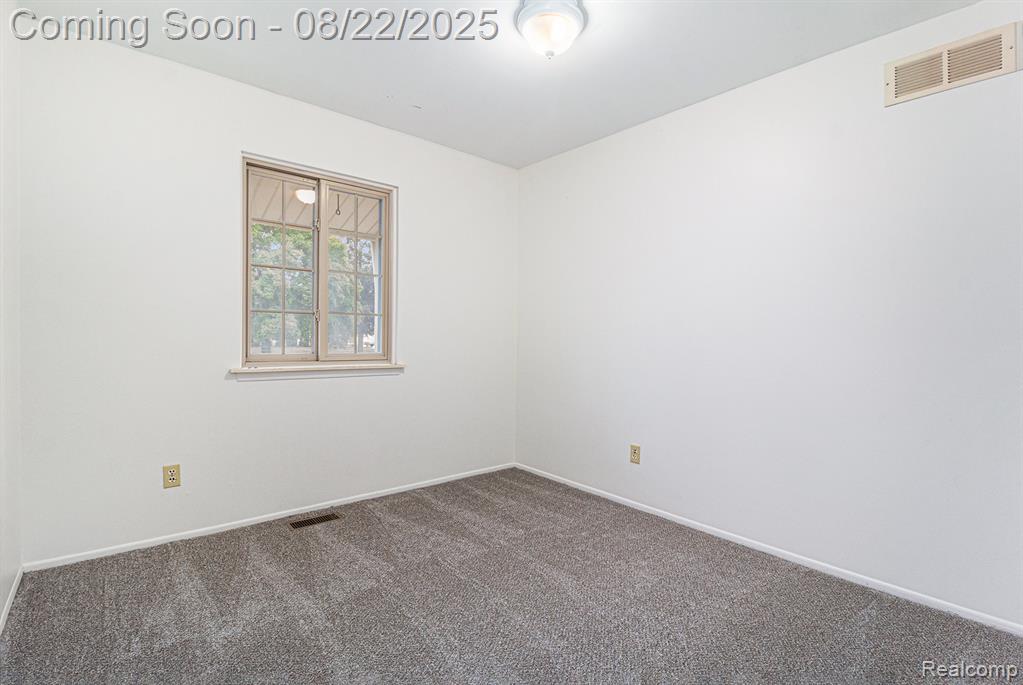 42412 Somerset Court, Canton, MI 48187 — Photo 14