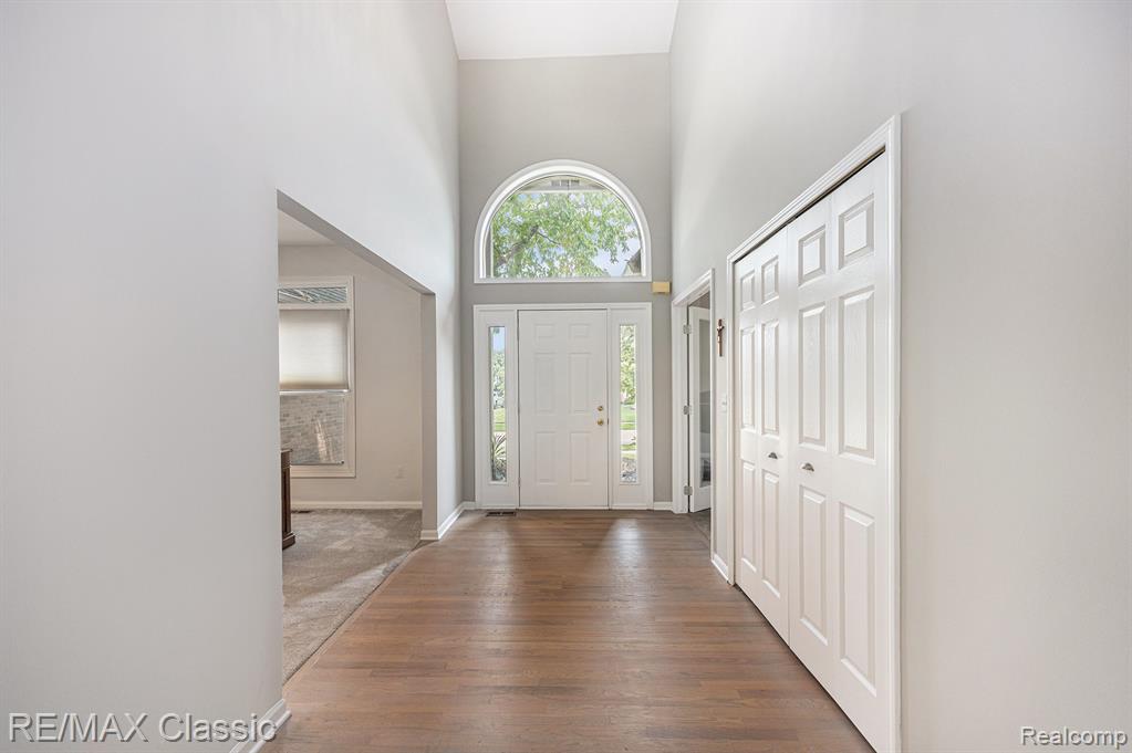 45483 Addington Lane, Novi, MI — Photo 5