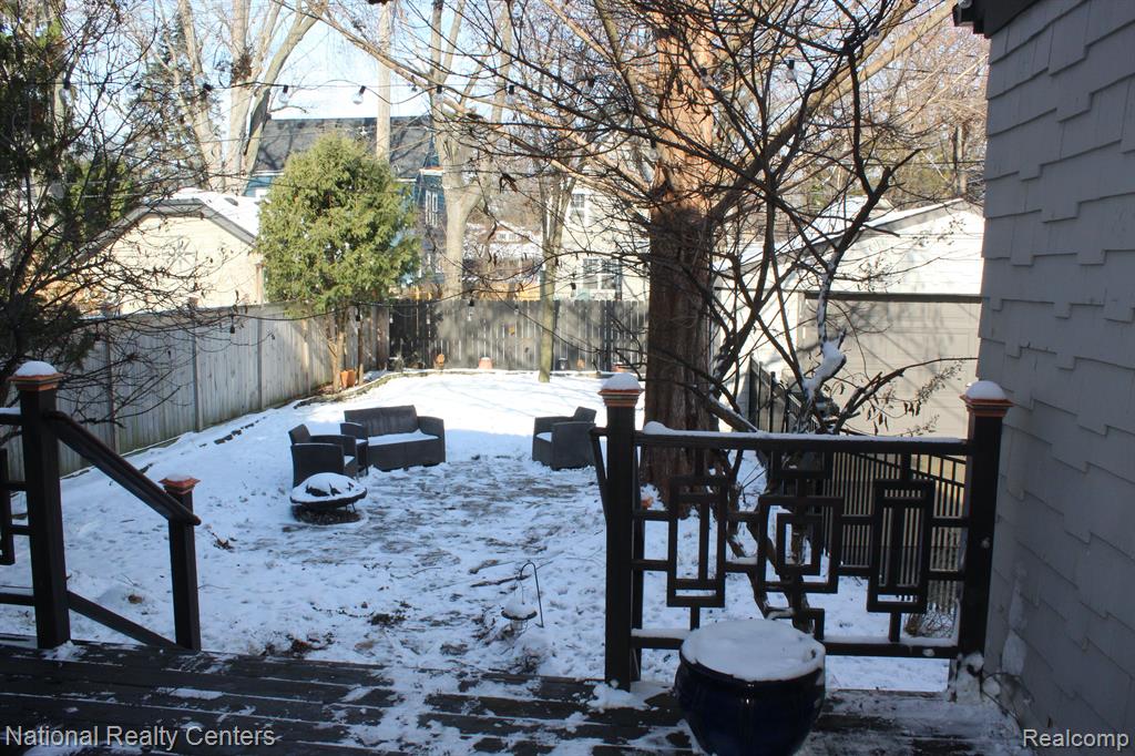 47 MAYWOOD Avenue, Pleasant Ridge, MI — Photo 4