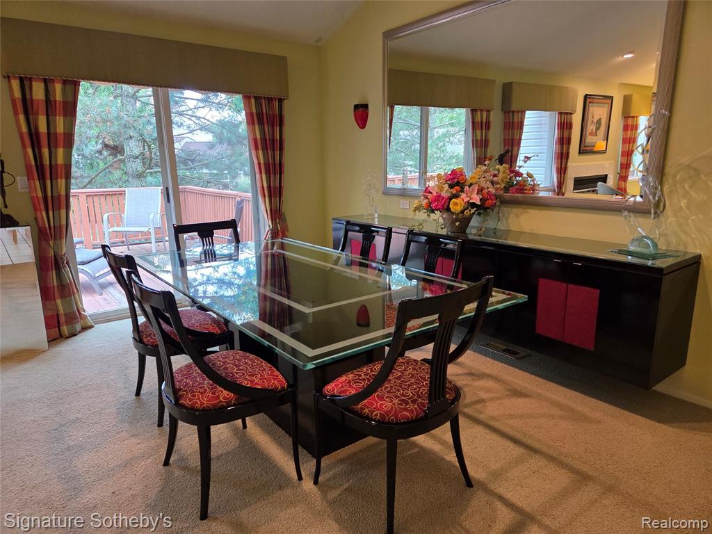 5274 Simpson Lake Road, West Bloomfield, MI 48323 — Photo 13