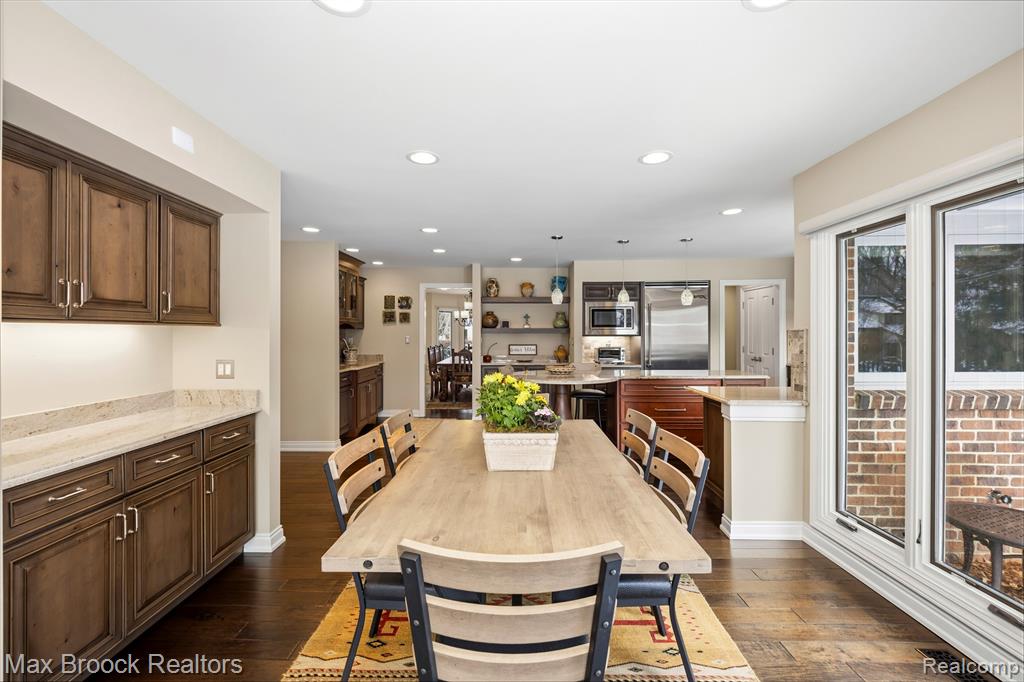 5867 BRAVO COURT, Orchard Lake Village, MI 48324 — Photo 27