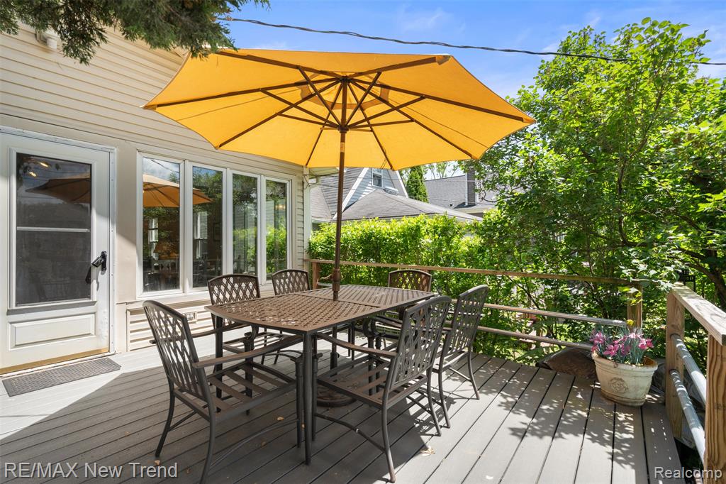 4044 Fieldview Avenue, West Bloomfield, MI 48324 — Photo 35