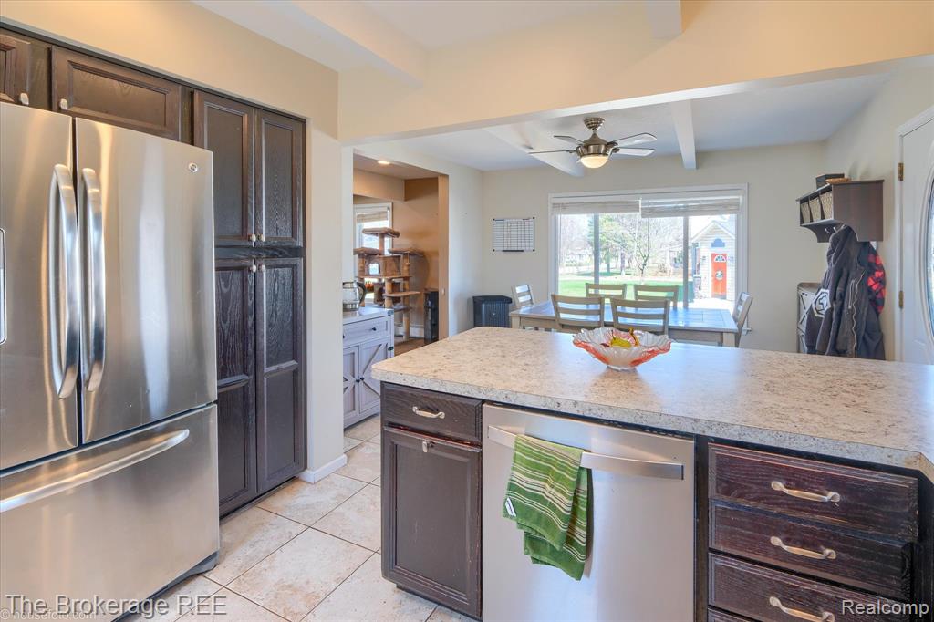 11854 Walter Street, Mount Morris, MI 48458 — Photo 13