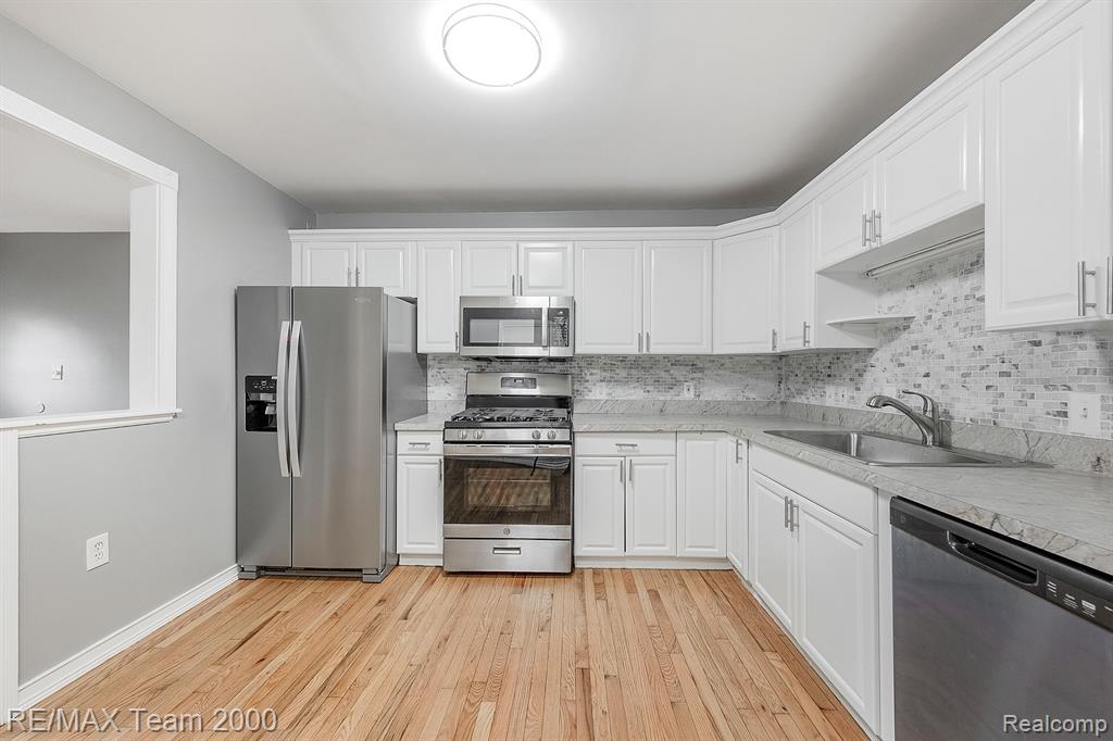 6325 FELLRATH Street, Taylor, MI 48180 — Photo 11