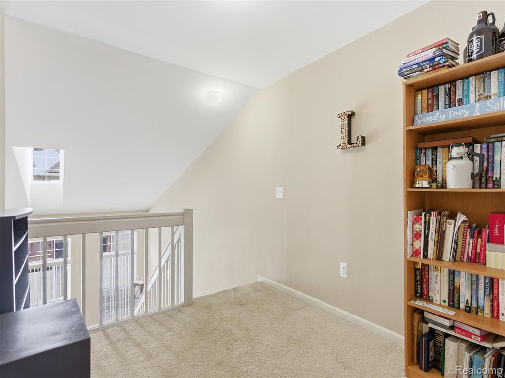 56696 Long Island Drive, Shelby Twp, MI 48316 — Photo 10