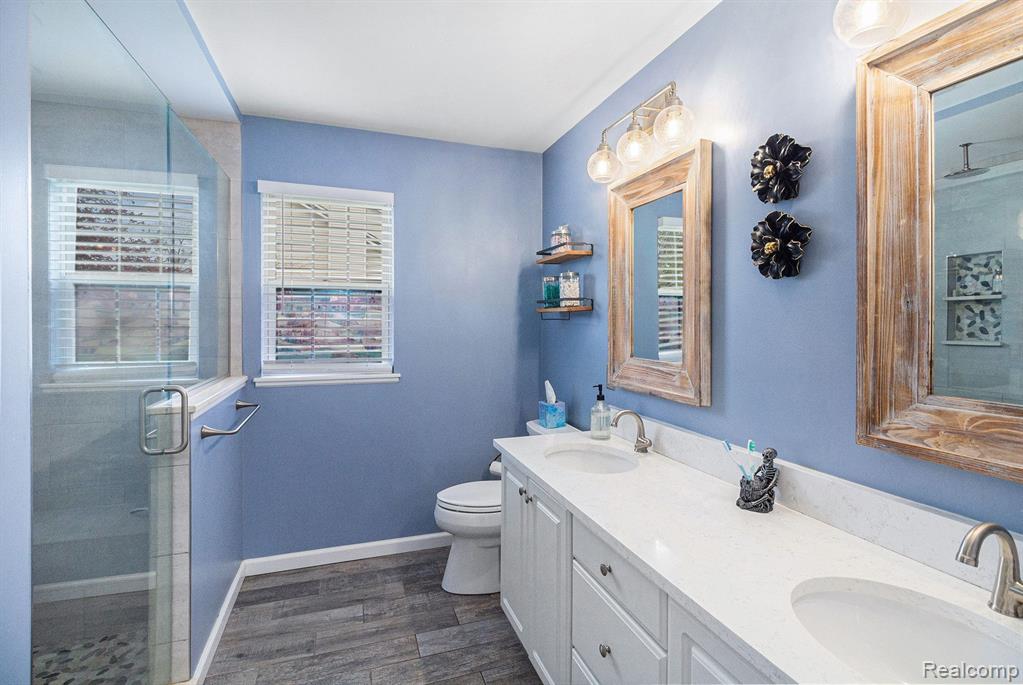 4251 E Rolston Road, Linden, MI 48451 — Photo 13