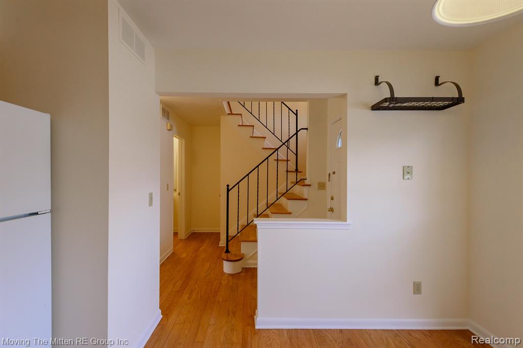 2748 Page Avenue, Ann Arbor, MI 48104 — Photo 9
