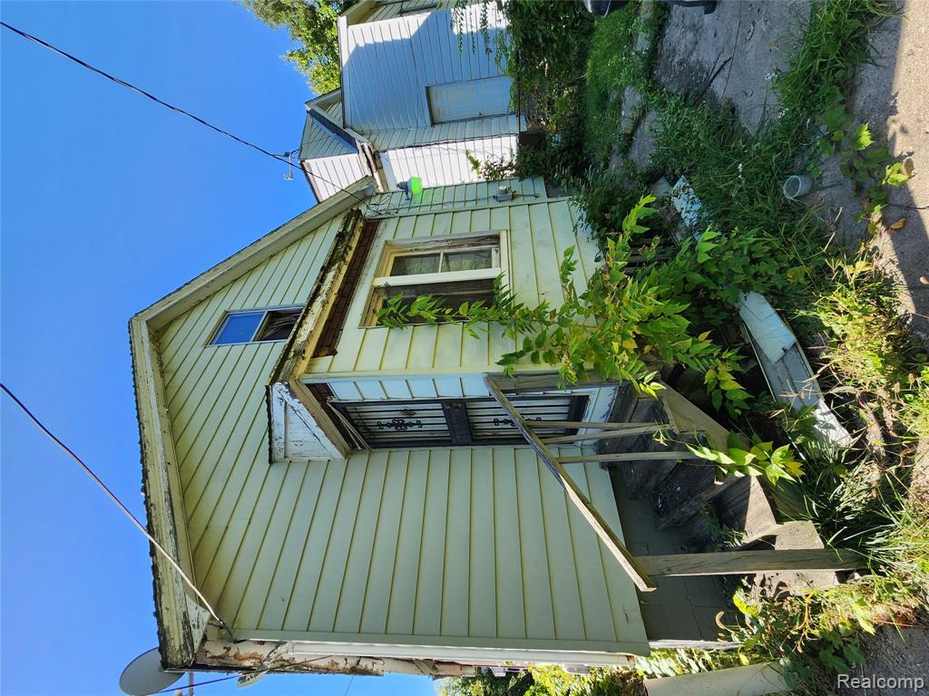 5586 Lemay, Detroit, MI 48213 — Photo 3