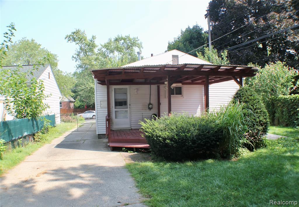 808 WELLESLEY Avenue, Royal Oak, MI 48067 — Photo 15