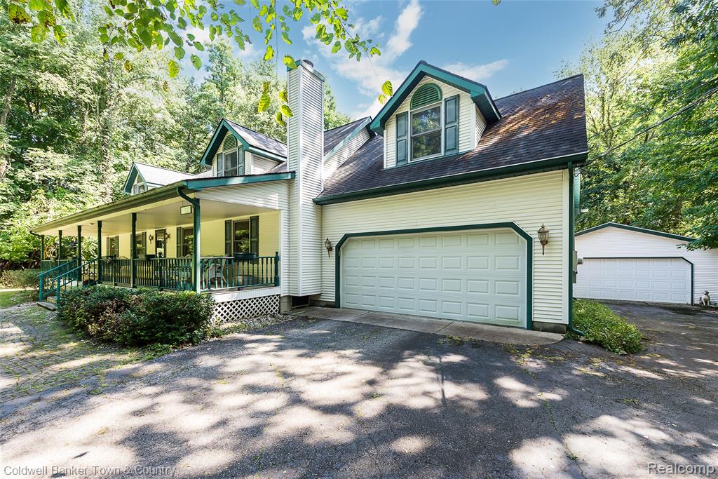 11527 McGregor Road, Pinckney, MI 48169 — Photo 2