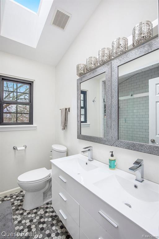 6280 LAKE WALDON Drive, Clarkston, MI — Photo 16