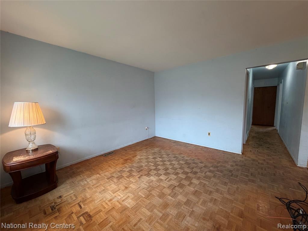 6836 Mansfield Street, Detroit, MI 48228 — Photo 4
