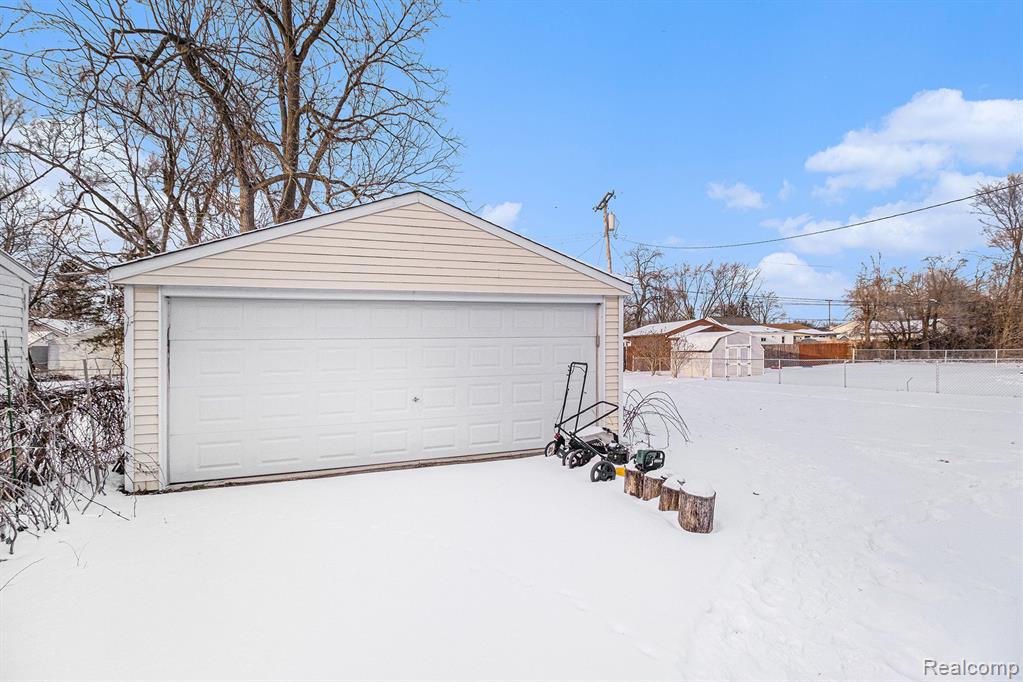 935 Ottawa Avenue, Ypsilanti, MI 48198 — Photo 18