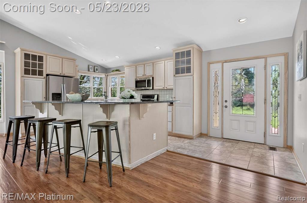 59360 Foxpointe Lane, South Lyon, MI 48178 — Photo 8
