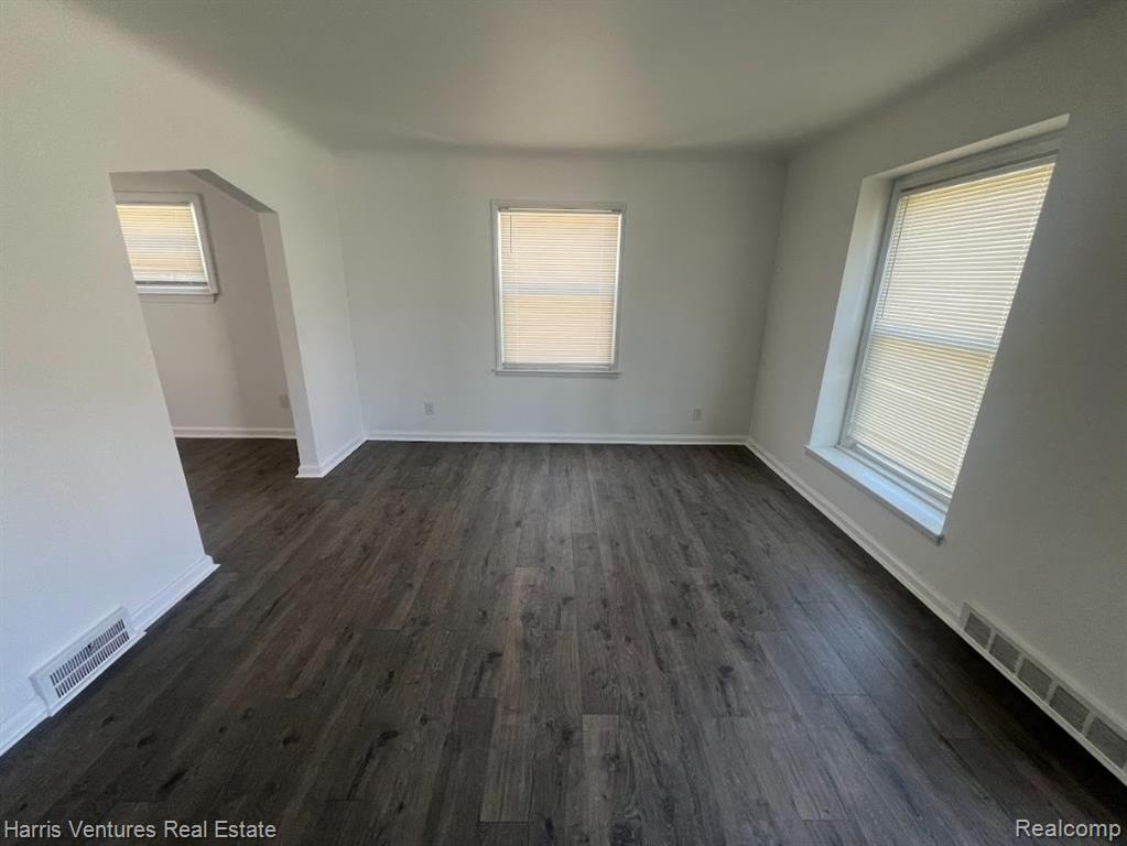 22144 Moross Road, Grosse Pointe, MI 48236 — Photo 8