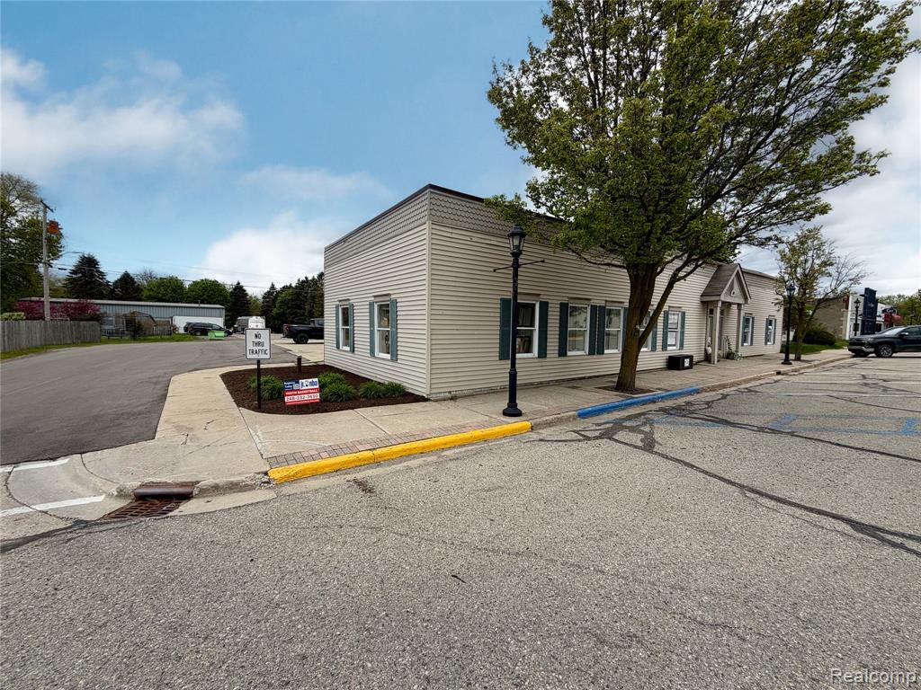 48 South Street, Ortonville, MI 48462 — Photo 2