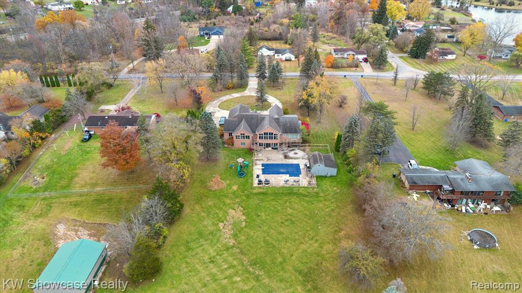 1112 W Cook Road, Grand Blanc, MI 48439 — Photo 56