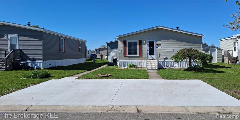 33051 Heatherwood Lot 244, New Haven, MI