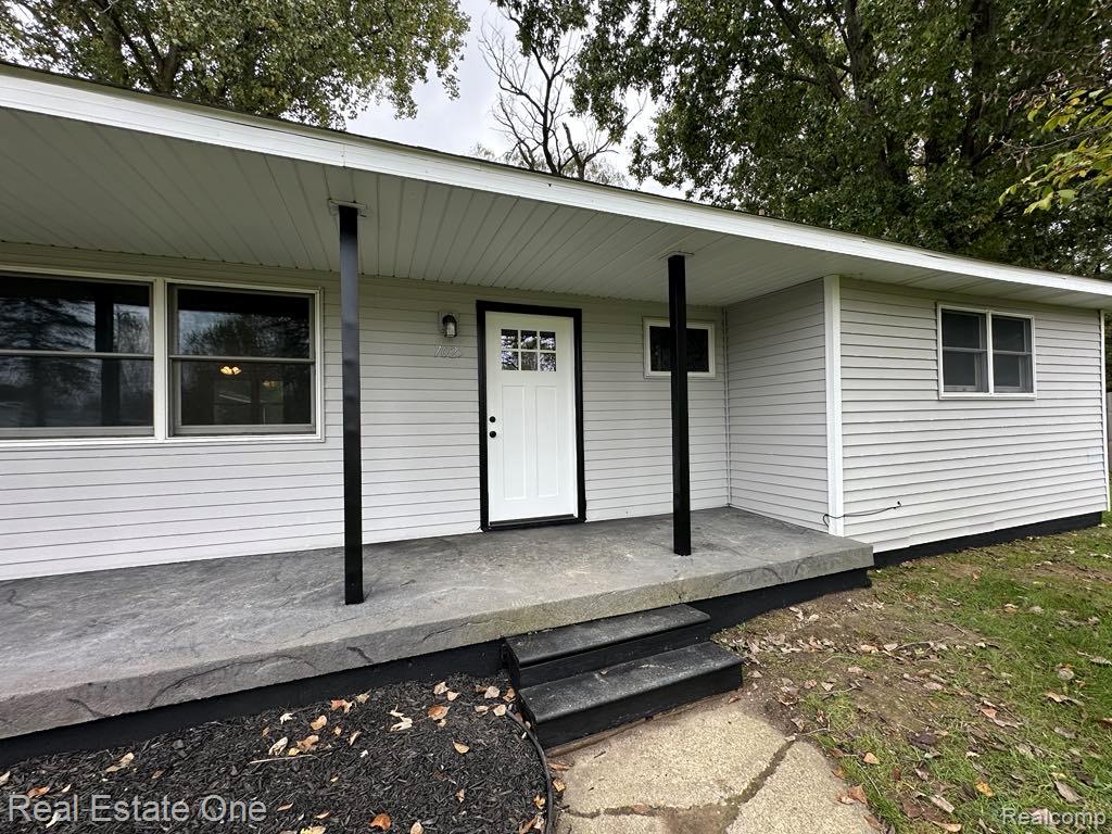 7025 Coldwater Road, Flushing, MI 48433 — Photo 3