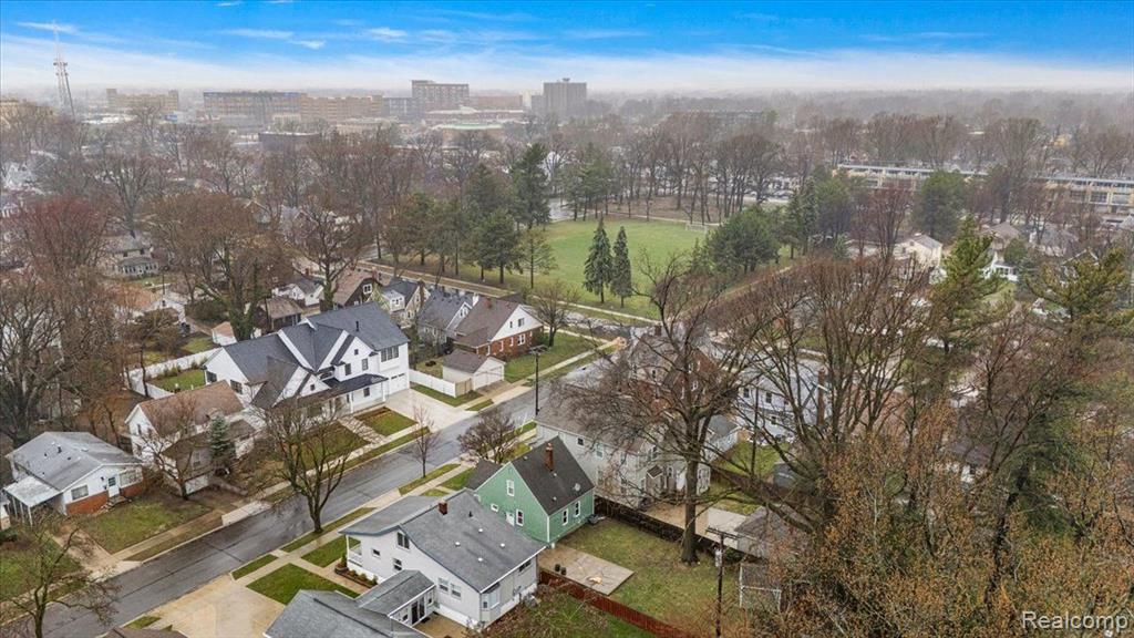 617 IRVING Avenue, Royal Oak, MI 48067 — Photo 7