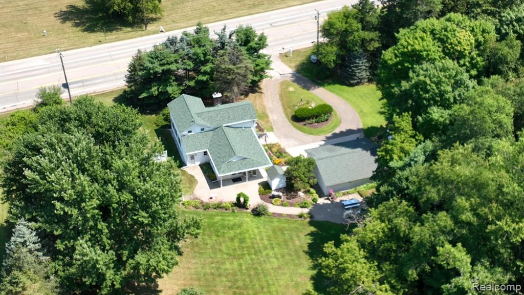 371 N Ortonville Road, Ortonville, MI 48462 — Photo 60