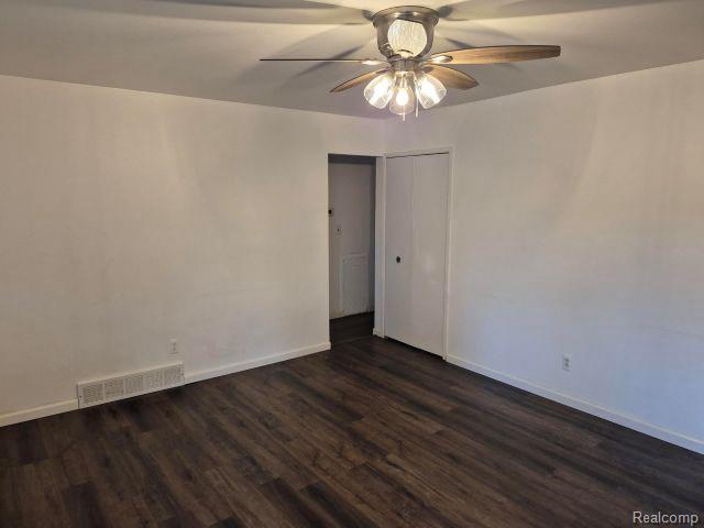 8401 18 Mile Rd #111 Road, Sterling Heights, MI 48313 — Photo 3