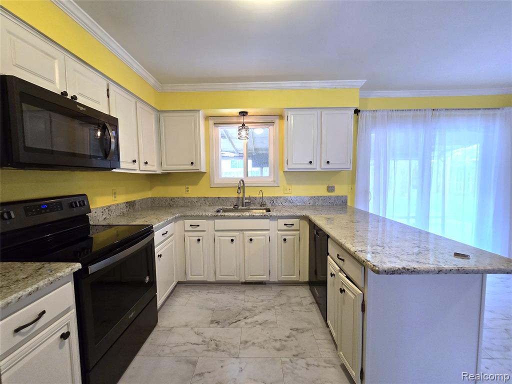 1855 Luneta Court, Commerce Twp, MI 48382 — Photo 8