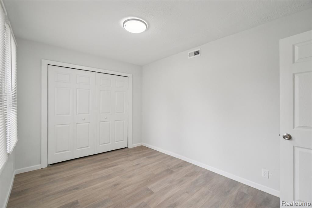 8619 Lozier Avenue, Warren, MI 48089 — Photo 12