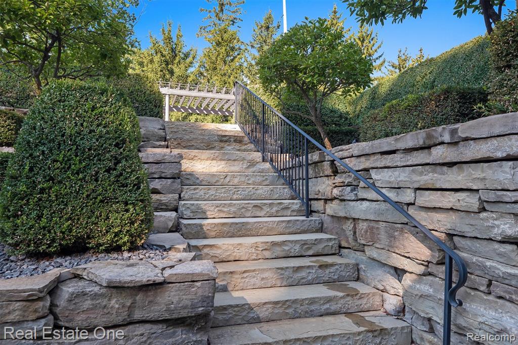 1343 Orchard Ridge Road, Bloomfield Hills, MI 48304 — Photo 52
