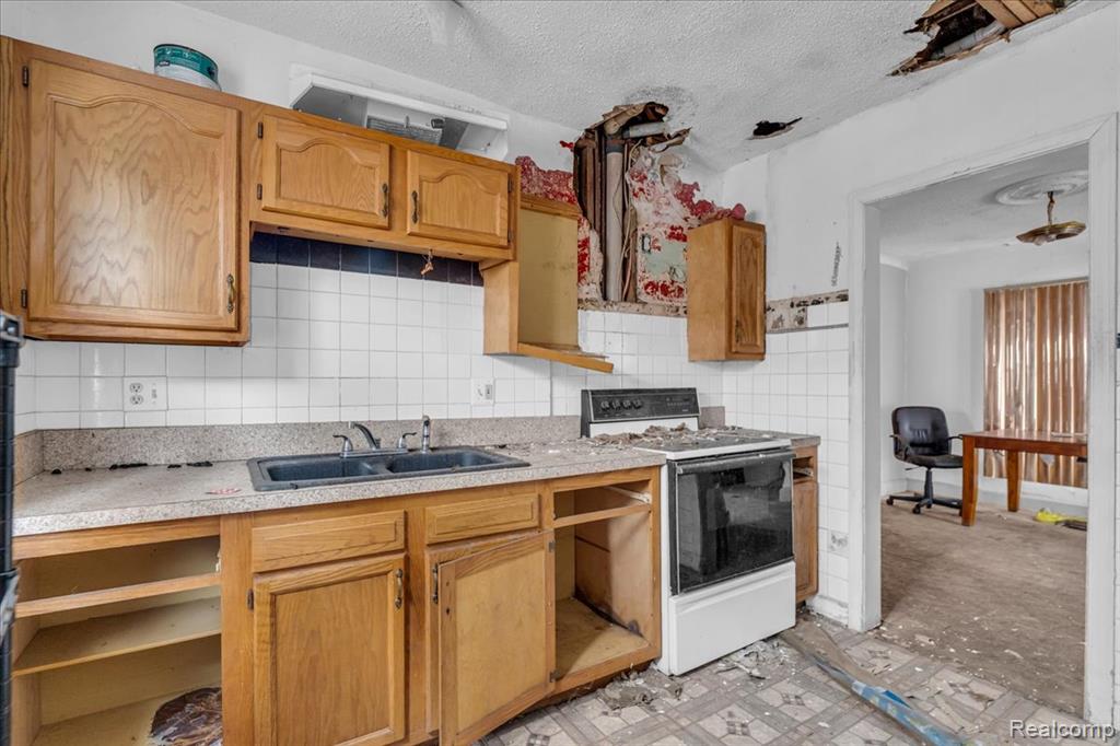 15775 Indiana Street, Detroit, MI 48238 — Photo 8