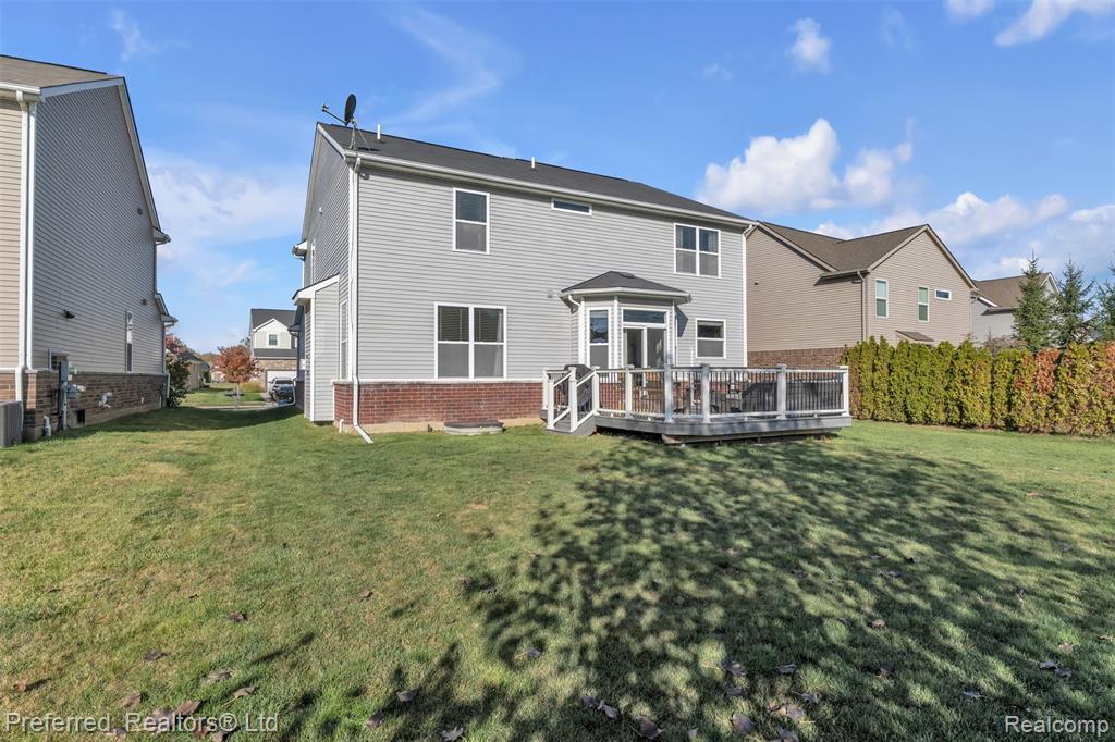 28430 Oakmonte Circle E, New Hudson, MI 48165 — Photo 61