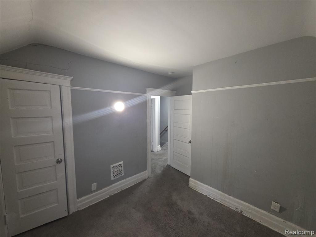 560 Woodland Street, Detroit, MI 48202 — Photo 9
