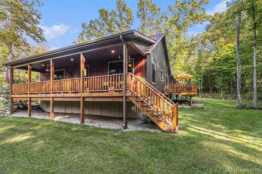 8630 HIDDEN LAKE Drive, Howell, MI 48855 — Photo 19