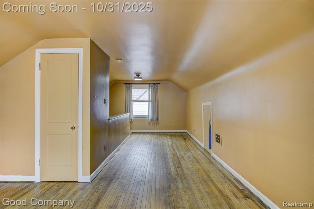 719 N Blair Avenue, Royal Oak, MI 48067 — Photo 29