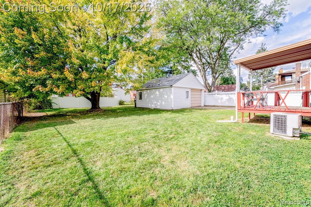 6384 Buckingham Avenue, Allen Park, MI 48101 — Photo 30