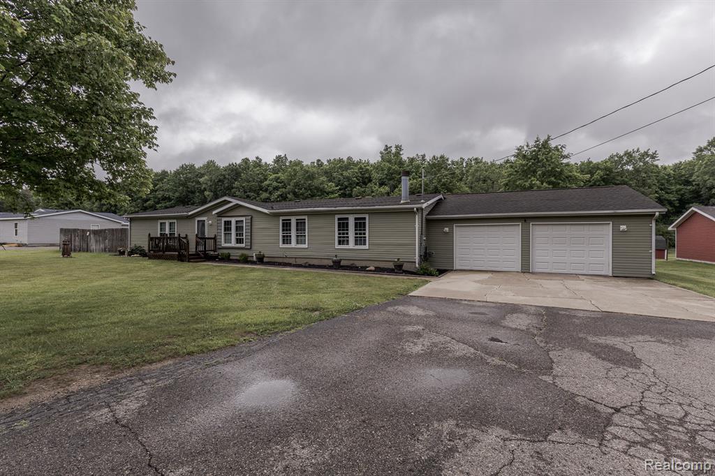 7280 N Bray Road, Mount Morris, MI 48458 — Photo 41