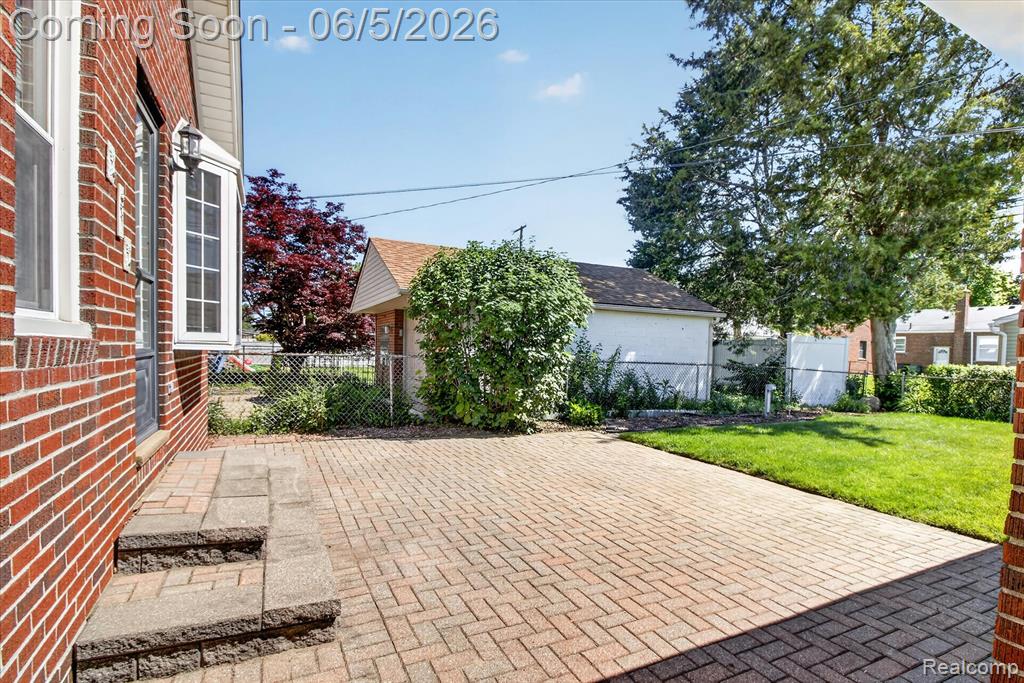 9825 Becker Avenue, Allen Park, MI 48101 — Photo 42